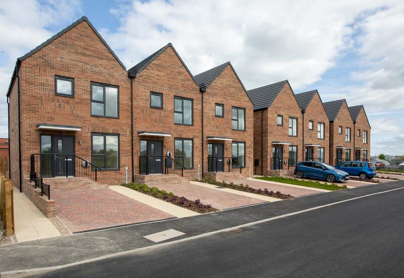 Centrus advised Gentoo on £310m debt package spanning new facilities, loan extensions and interest rate management
